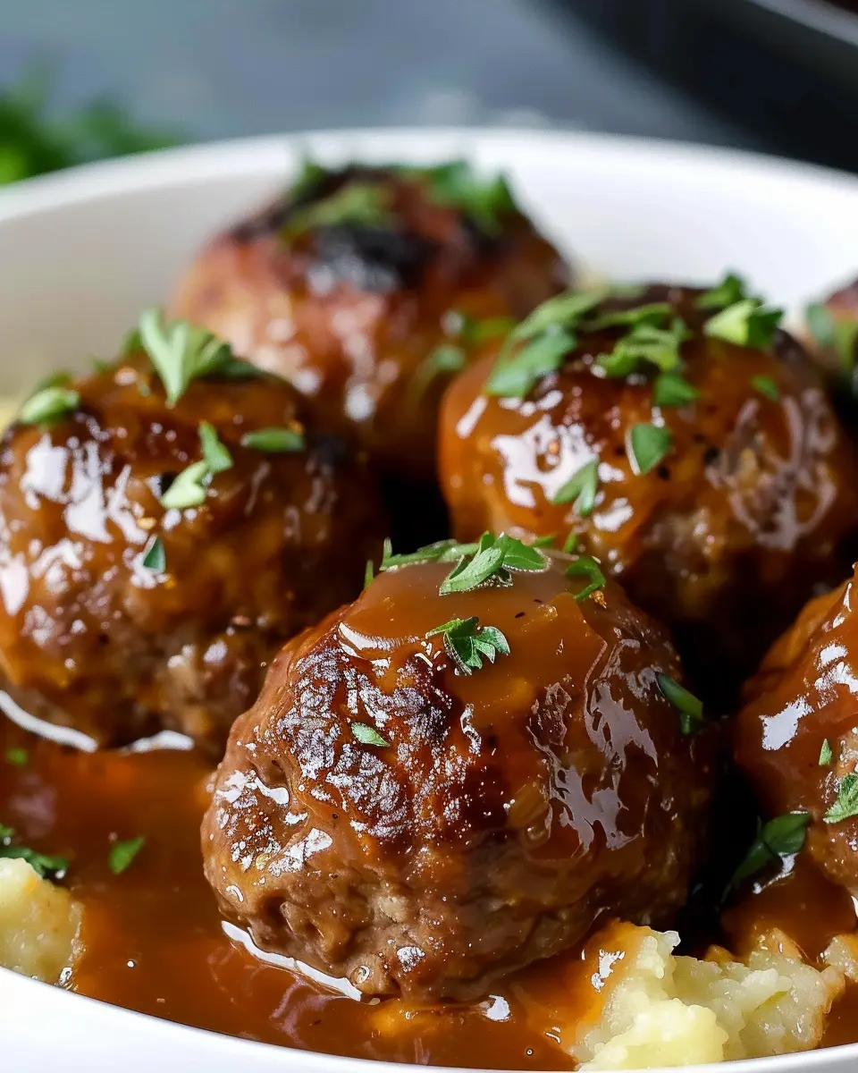 Salisbury Steak Meatballs: Easy Comfort Food with Turkey Bacon